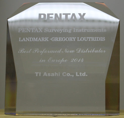 Pentax_Landmark_Best-Performance2014